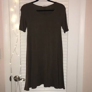 FOREVER 21 Army green T-shirt dress
